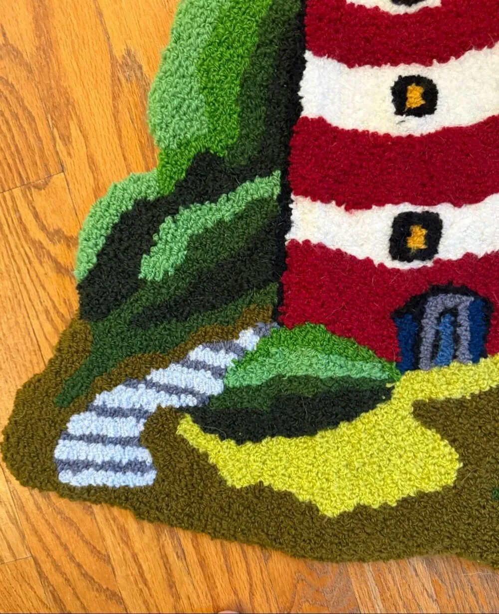 Lighthouse Tight Weave Area Rug EUC
